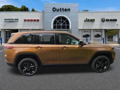 Photos of 2026 Jeep Grand Cherokee Limited for sale in Hamburg, PA at Outten Chrysler Dodge Jeep RAM of Hamburg
