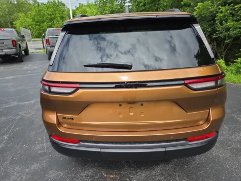 Another view of 2026 Jeep Grand Cherokee Limited for sale in Hamburg, PA at Outten Chrysler Dodge Jeep RAM of Hamburg