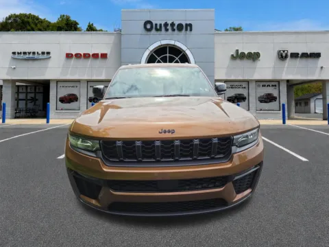 More photos of 2026 Jeep Grand Cherokee Limited at Outten Chrysler Dodge Jeep RAM of Hamburg, PA