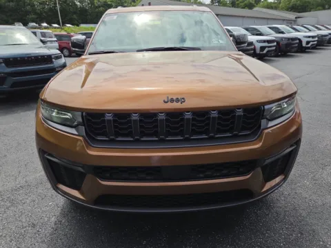 More photos of 2026 Jeep Grand Cherokee Limited at Outten Chrysler Dodge Jeep RAM of Hamburg, PA