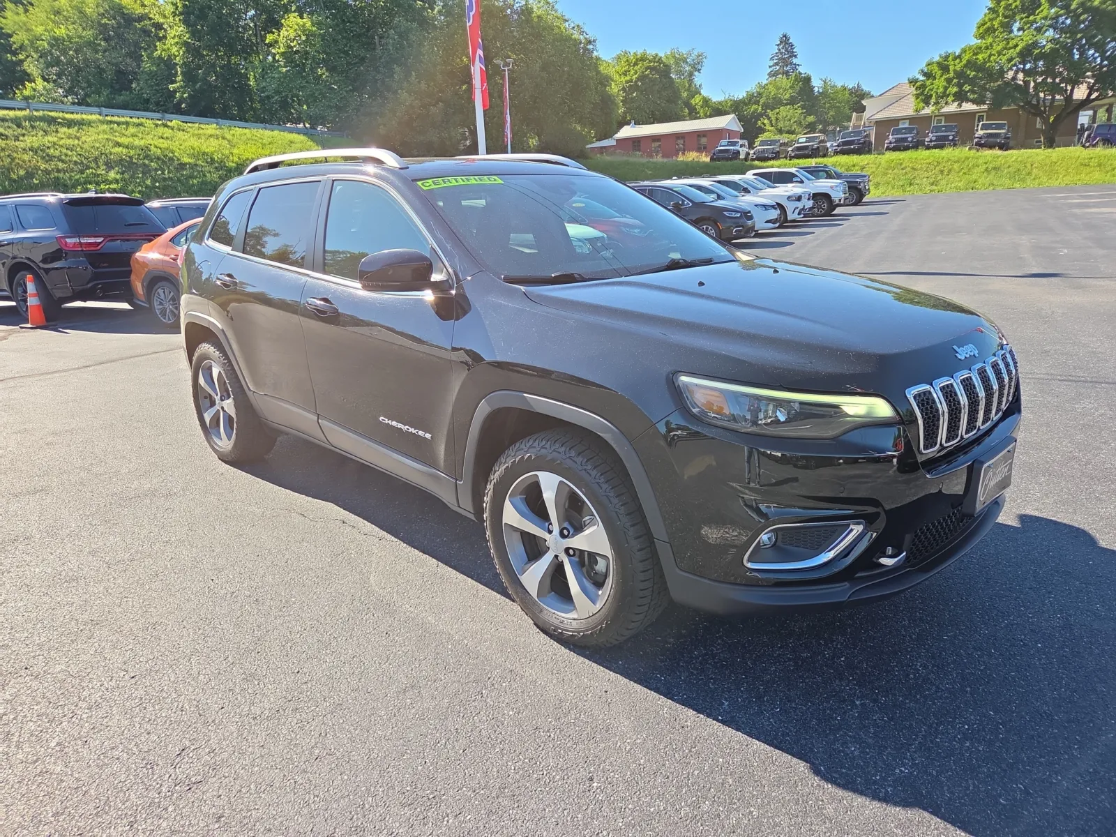 Black 2021 Jeep Cherokee Limited for sale in Hamburg, PA