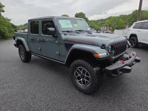 Blue 2026 Jeep Gladiator Shadow Ops for sale in Hamburg, PA