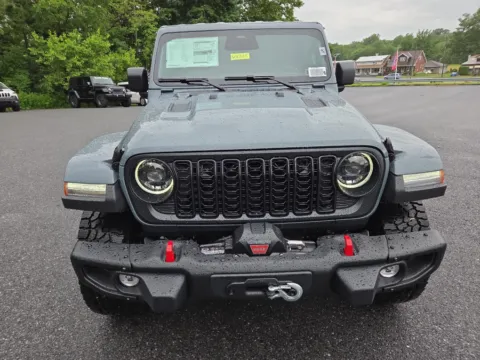 More photos of 2026 Jeep Gladiator Shadow Ops at Outten Chrysler Dodge Jeep RAM of Hamburg, PA