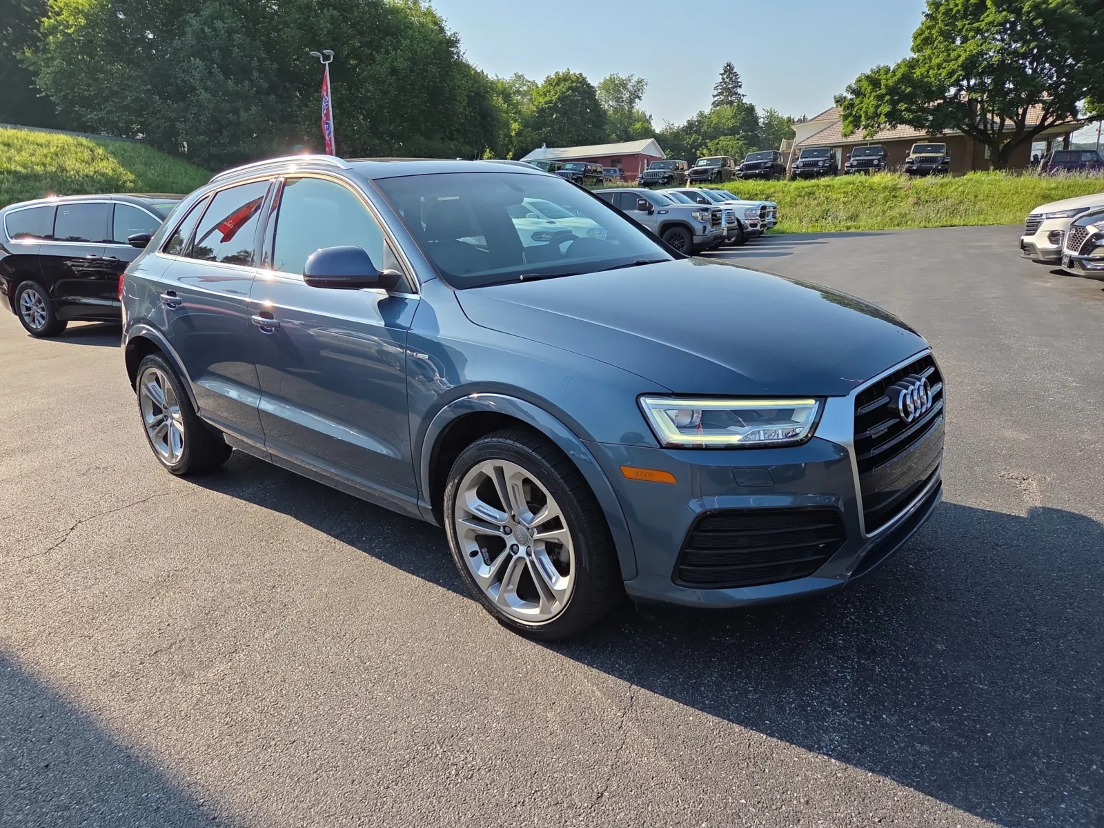 Blue 2018 Audi Q3 Premium Plus for sale in Hamburg, PA