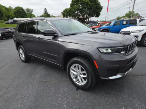 Gray 2023 Jeep Grand Cherokee L Laredo for sale in Hamburg, PA