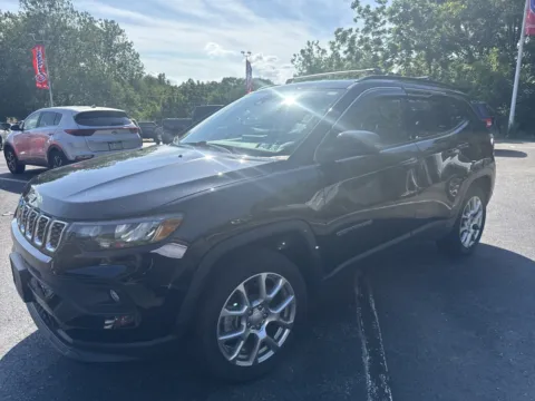 Black 2024 Jeep Compass Latitude Lux for sale in Hamburg, PA