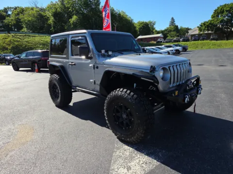 Silver 2019 Jeep Wrangler Sport S for sale in Hamburg, PA