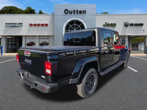 Another view of 2021 Jeep Gladiator Overland for sale in Hamburg, PA at Outten Chrysler Dodge Jeep RAM of Hamburg