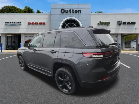 More photos of 2026 Jeep Grand Cherokee Limited at Outten Chrysler Dodge Jeep RAM of Hamburg, PA