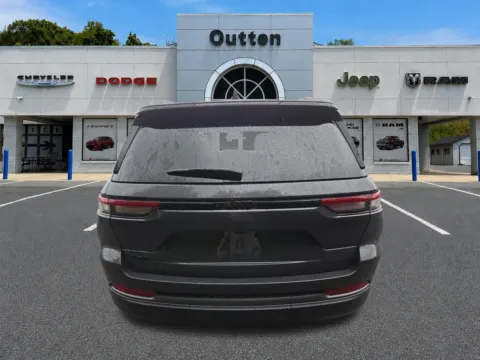 Another view of 2026 Jeep Grand Cherokee Limited for sale in Hamburg, PA at Outten Chrysler Dodge Jeep RAM of Hamburg