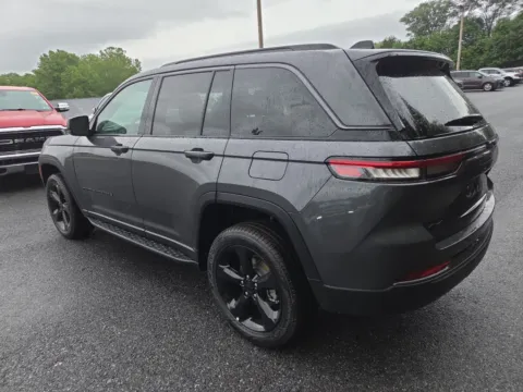 More photos of 2026 Jeep Grand Cherokee Limited at Outten Chrysler Dodge Jeep RAM of Hamburg, PA