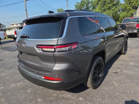 Another view of 2021 Jeep Grand Cherokee L for sale in Hamburg, PA at Outten Chrysler Dodge Jeep RAM of Hamburg
