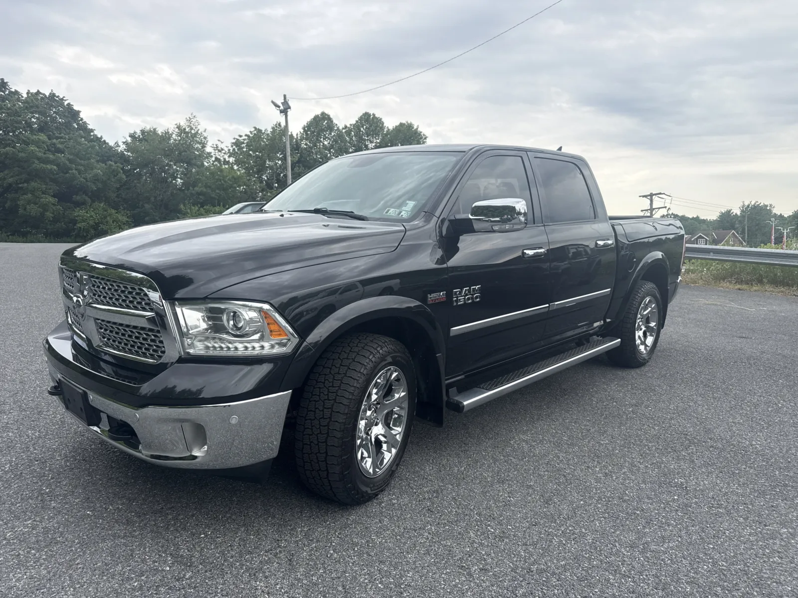 Black 2017 Ram 1500 Laramie for sale in Hamburg, PA