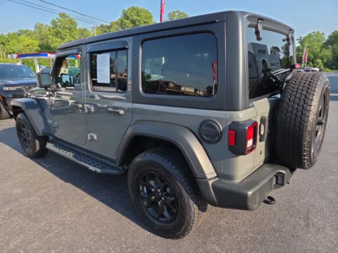 More photos of 2018 Jeep Wrangler Unlimited at Outten Chrysler Dodge Jeep RAM of Hamburg, PA