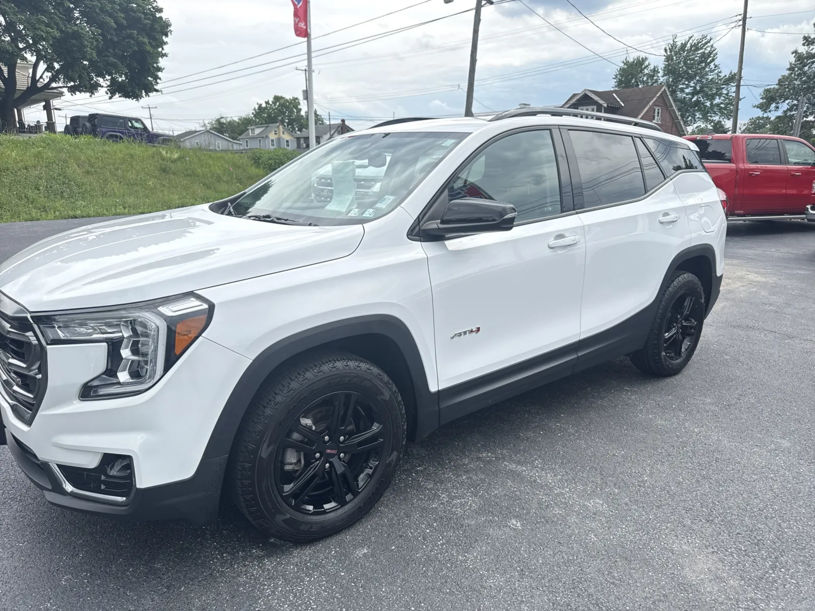 White 2023 GMC Terrain AT4 for sale in Hamburg, PA