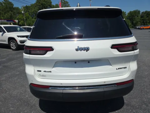 More photos of 2021 Jeep Grand Cherokee L Limited at Outten Chrysler Dodge Jeep RAM of Hamburg, PA