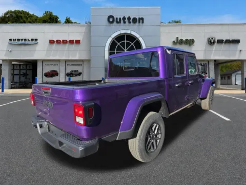 Photos of 2026 Jeep Gladiator Sport S for sale in Hamburg, PA at Outten Chrysler Dodge Jeep RAM of Hamburg