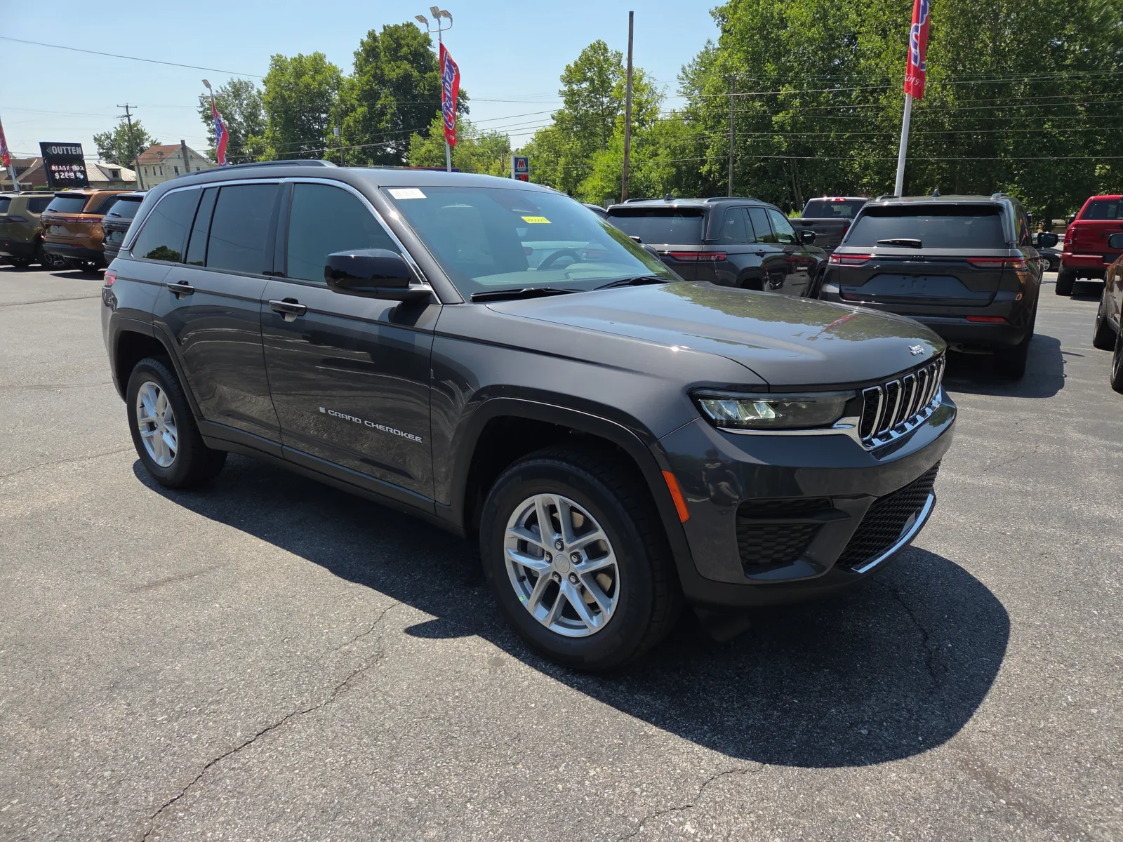 Gray 2026 Jeep Grand Cherokee Laredo X for sale in Hamburg, PA