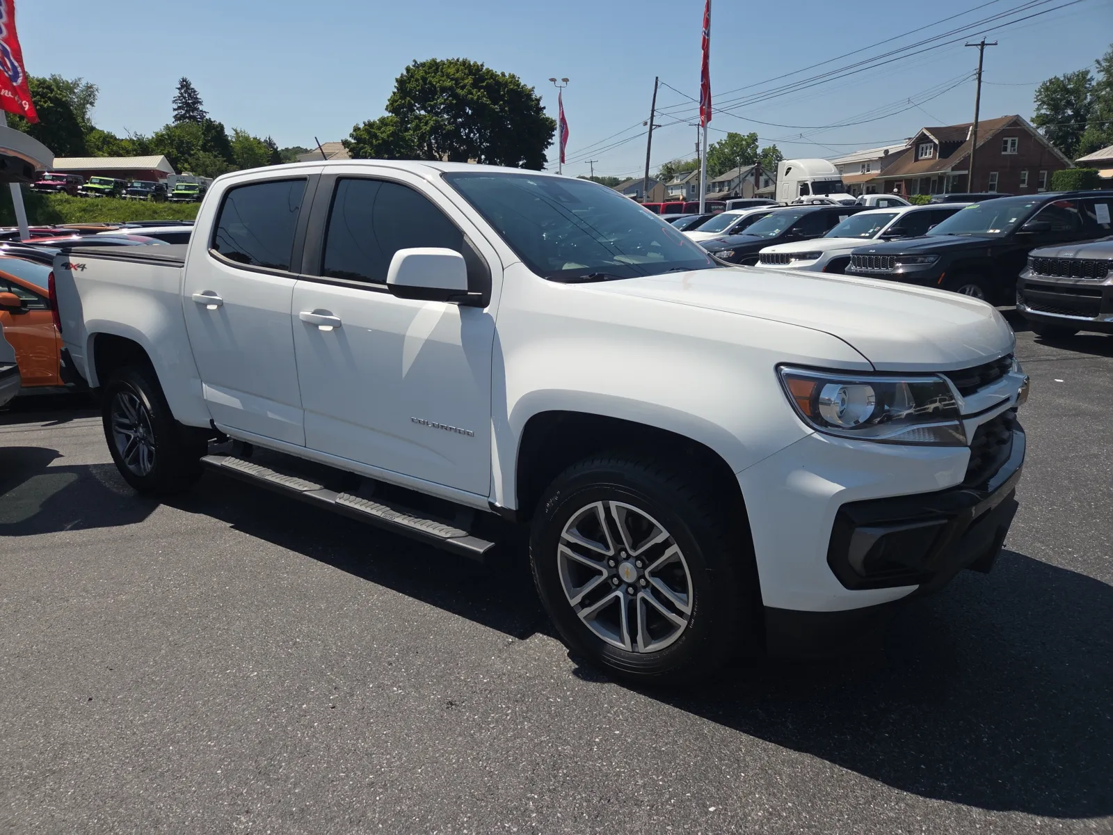 White 2022 Chevrolet Colorado 4WD LT for sale in Hamburg, PA