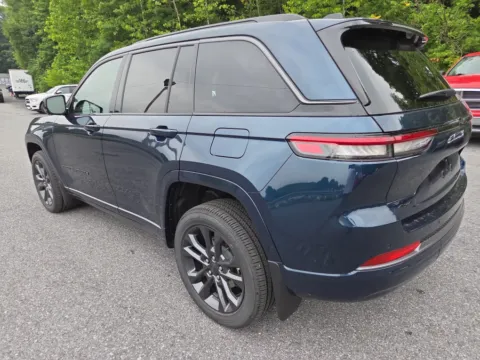 More photos of 2026 Jeep Grand Cherokee Limited Reserve at Outten Chrysler Dodge Jeep RAM of Hamburg, PA