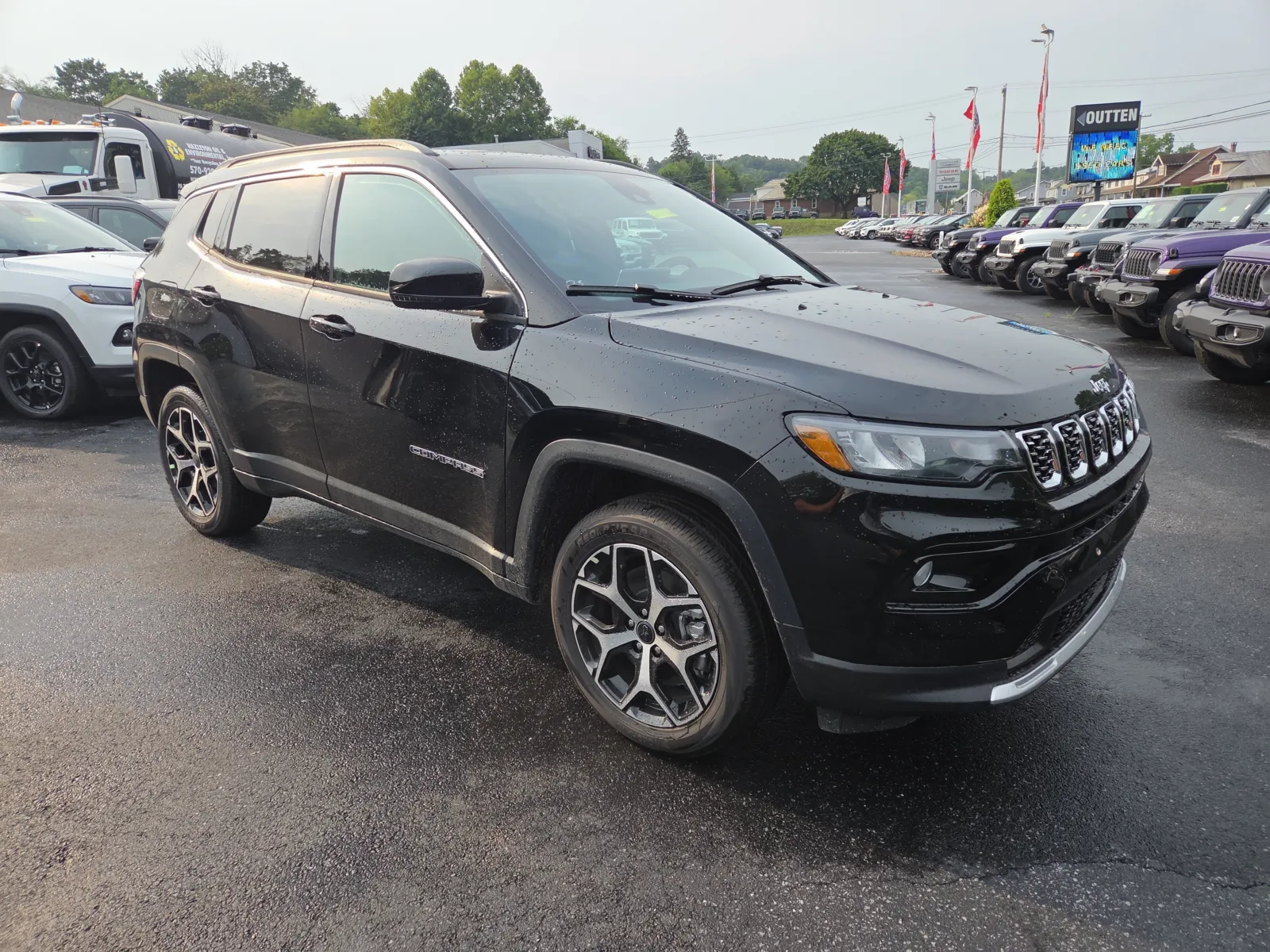 Black 2026 Jeep Compass Limited for sale in Hamburg, PA