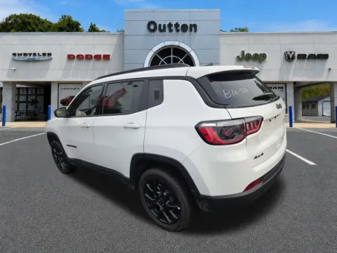 More photos of 2026 Jeep Compass Latitude Altitude at Outten Chrysler Dodge Jeep RAM of Hamburg, PA