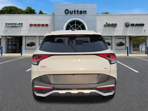 More photos of 2023 Kia Sportage LX at Outten Chrysler Dodge Jeep RAM of Hamburg, PA