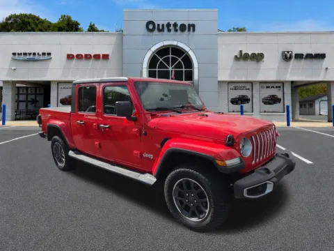 Red 2020 Jeep Gladiator Overland for sale in Hamburg, PA