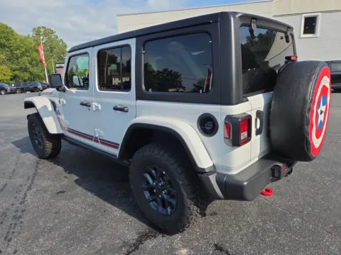More photos of 2026 Jeep Wrangler at Outten Chrysler Dodge Jeep RAM of Hamburg, PA