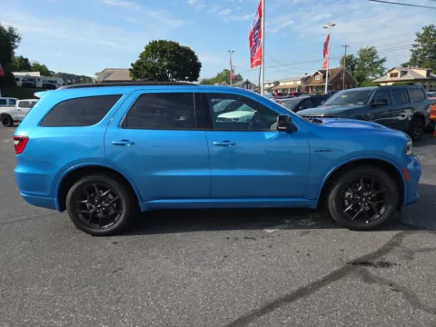 Photos of 2026 Dodge Durango GT Plus HEMI V8 for sale in Hamburg, PA at Outten Chrysler Dodge Jeep RAM of Hamburg