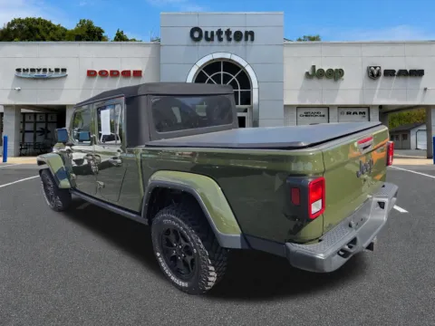 More photos of 2022 Jeep Gladiator Willys at Outten Chrysler Dodge Jeep RAM of Hamburg, PA