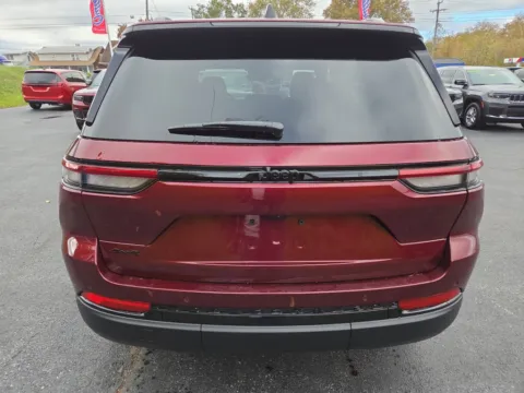 Another view of 2025 Jeep Grand Cherokee for sale in Hamburg, PA at Outten Chrysler Dodge Jeep RAM of Hamburg