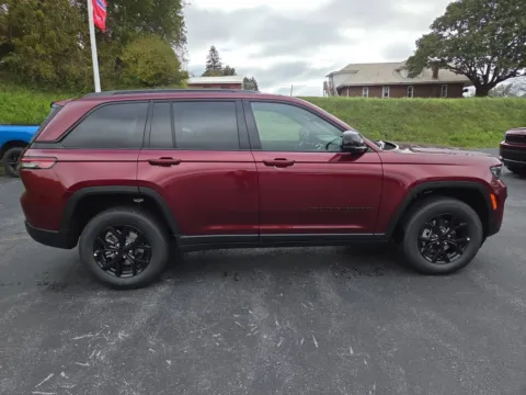 Photos of 2025 Jeep Grand Cherokee for sale in Hamburg, PA at Outten Chrysler Dodge Jeep RAM of Hamburg