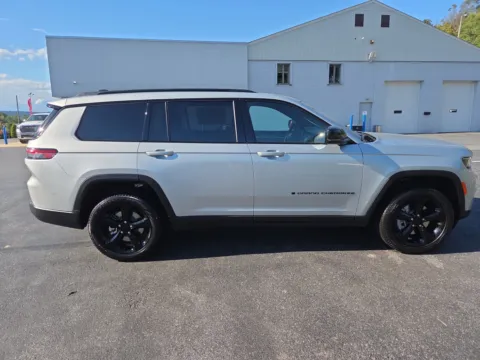 Photos of 2025 Jeep Grand Cherokee L Limited for sale in Hamburg, PA at Outten Chrysler Dodge Jeep RAM of Hamburg