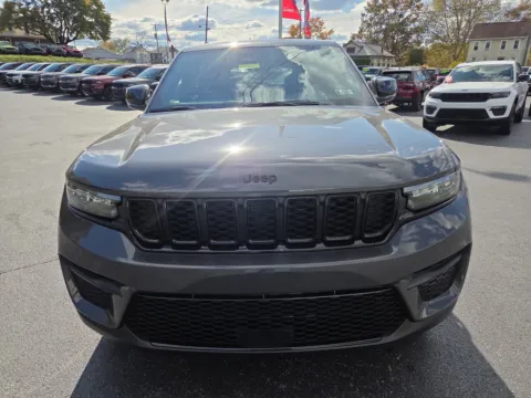 More photos of 2025 Jeep Grand Cherokee Altitude X at Outten Chrysler Dodge Jeep RAM of Hamburg, PA