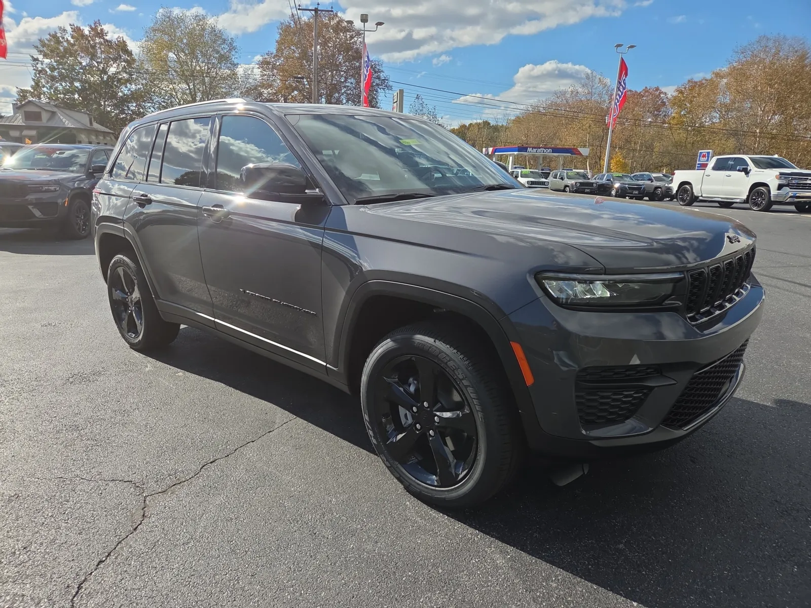 Gray 2025 Jeep Grand Cherokee Altitude X for sale in Hamburg, PA