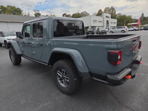 More photos of 2025 Jeep Gladiator Mojave X at Outten Chrysler Dodge Jeep RAM of Hamburg, PA