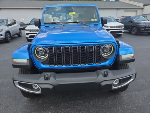 More photos of 2025 Jeep Gladiator Sport S at Outten Chrysler Dodge Jeep RAM of Hamburg, PA