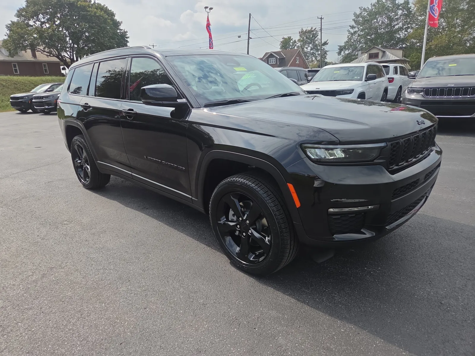 2025 Jeep Grand Cherokee L Limited's photo