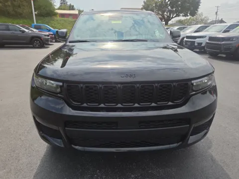 More photos of 2025 Jeep Grand Cherokee L Limited at Outten Chrysler Dodge Jeep RAM of Hamburg, PA