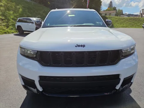 More photos of 2025 Jeep Grand Cherokee L Altitude X at Outten Chrysler Dodge Jeep RAM of Hamburg, PA
