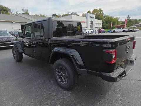 More photos of 2025 Jeep Gladiator Sport S at Outten Chrysler Dodge Jeep RAM of Hamburg, PA