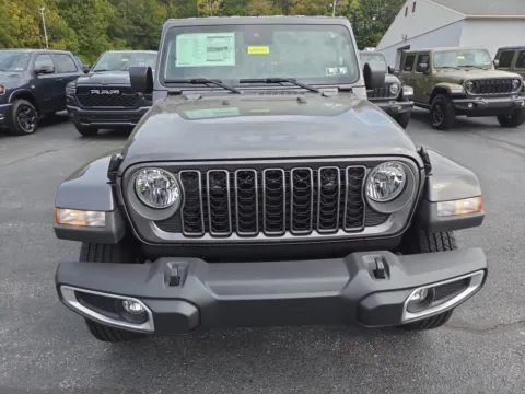 More photos of 2025 Jeep Gladiator Sport S at Outten Chrysler Dodge Jeep RAM of Hamburg, PA