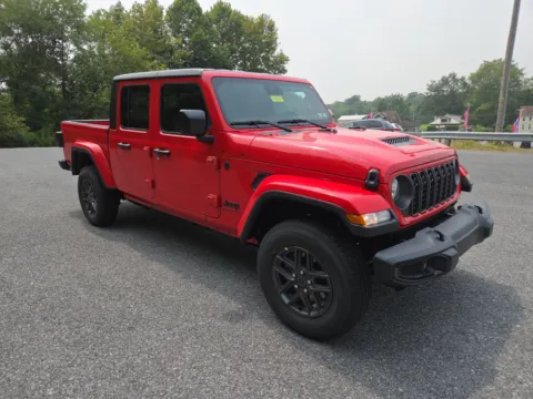 Red 2025 Jeep Gladiator Sport S for sale in Hamburg, PA