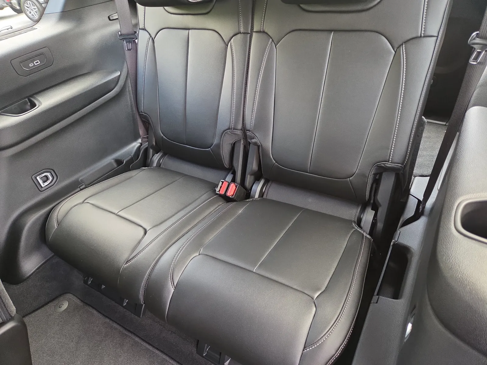 2025 Jeep Grand Cherokee L Limited - Photo 9