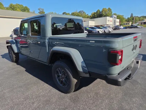 More photos of 2025 Jeep Gladiator Sport S at Outten Chrysler Dodge Jeep RAM of Hamburg, PA