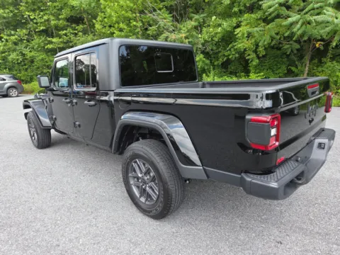 More photos of 2025 Jeep Gladiator Sport S at Outten Chrysler Dodge Jeep RAM of Hamburg, PA