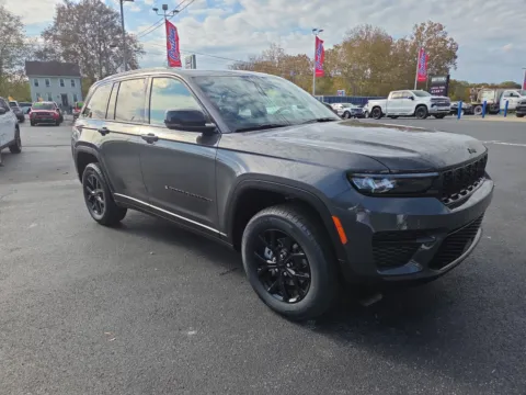 Gray 2025 Jeep Grand Cherokee Altitude X for sale in Hamburg, PA