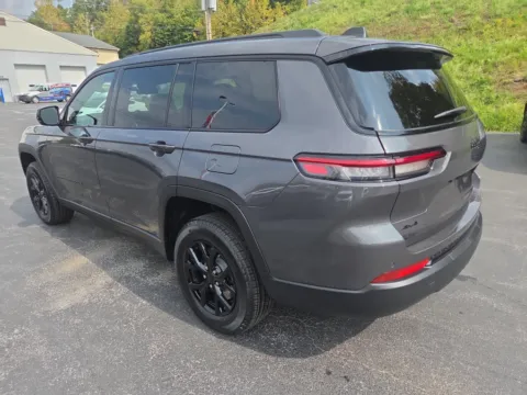 More photos of 2025 Jeep Grand Cherokee L Altitude X at Outten Chrysler Dodge Jeep RAM of Hamburg, PA