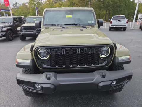 More photos of 2025 Jeep Gladiator Willys at Outten Chrysler Dodge Jeep RAM of Hamburg, PA